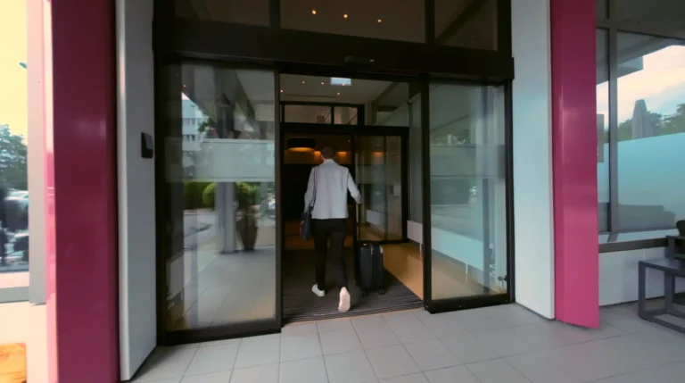 imagefilm mercure hotel sindelfingen fpv drohne skypassion 1024x572